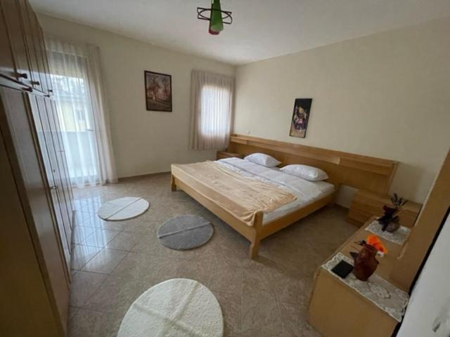 Evendum Central Apartment 1 Tiranë Ngoại thất bức ảnh